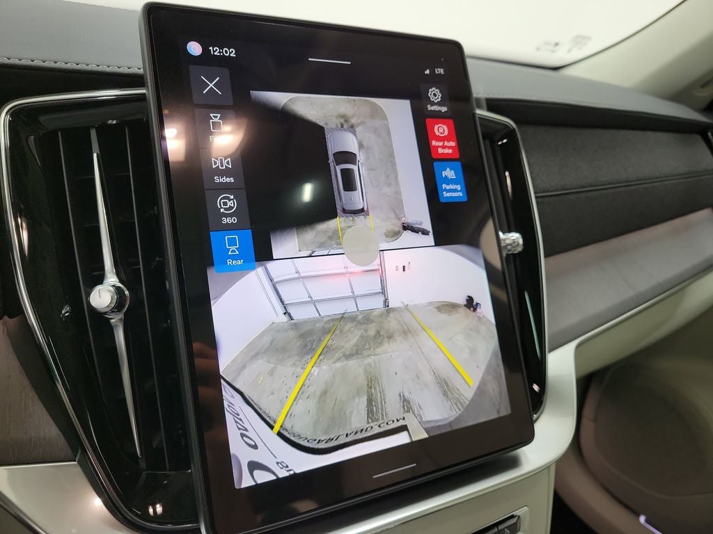 2026 Volvo XC90 B6 Ultra