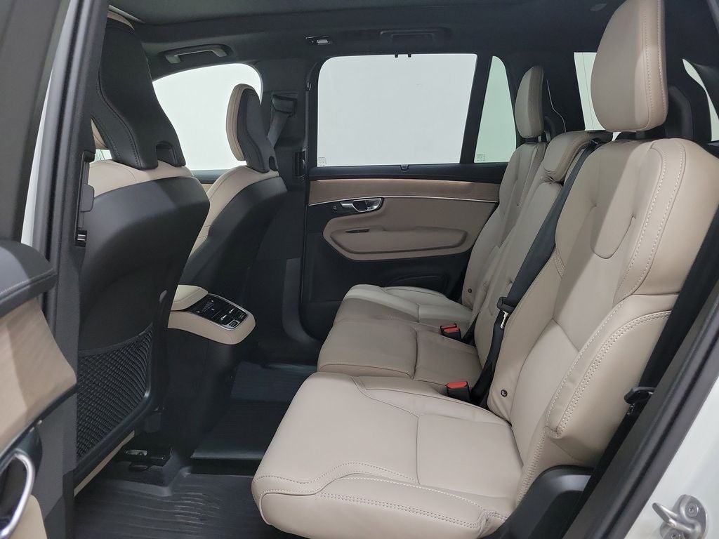 2026 Volvo XC90 B6 Ultra