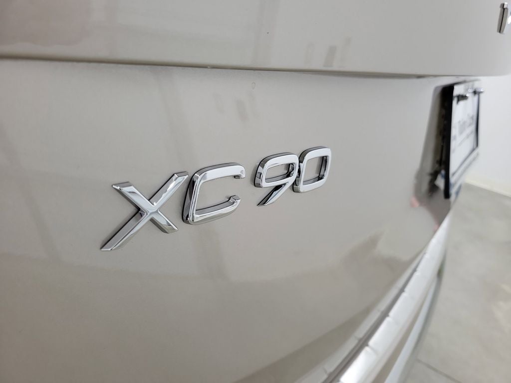 2026 Volvo XC90 B6 Ultra