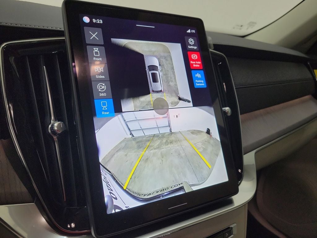 2026 Volvo XC90 B6 Ultra