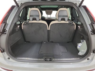 2026 Volvo XC90 B6 Core