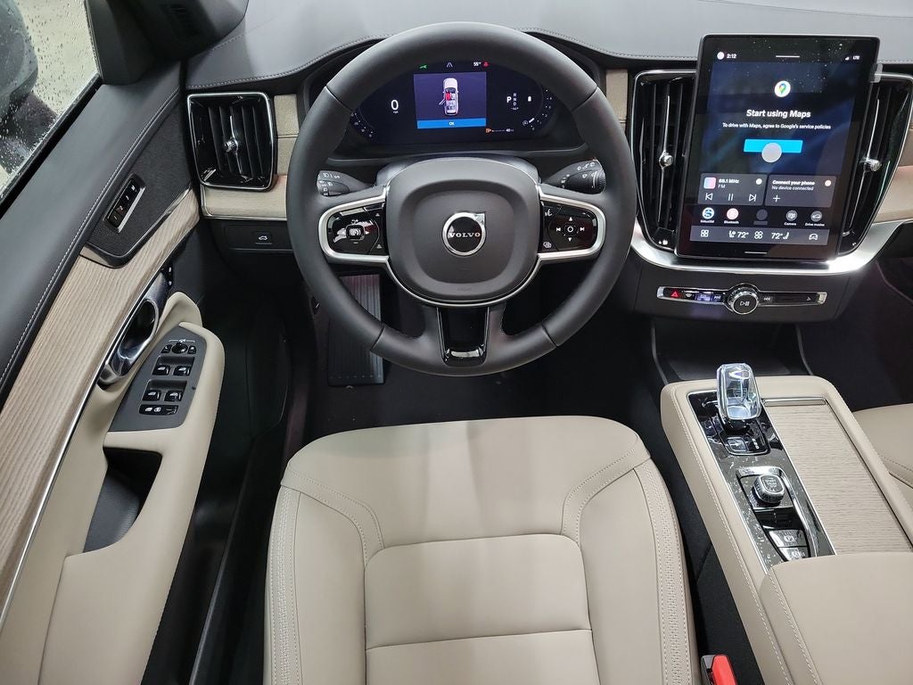 2026 Volvo XC90 B6 Core