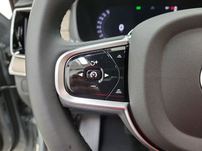 2026 Volvo XC90 B6 Core