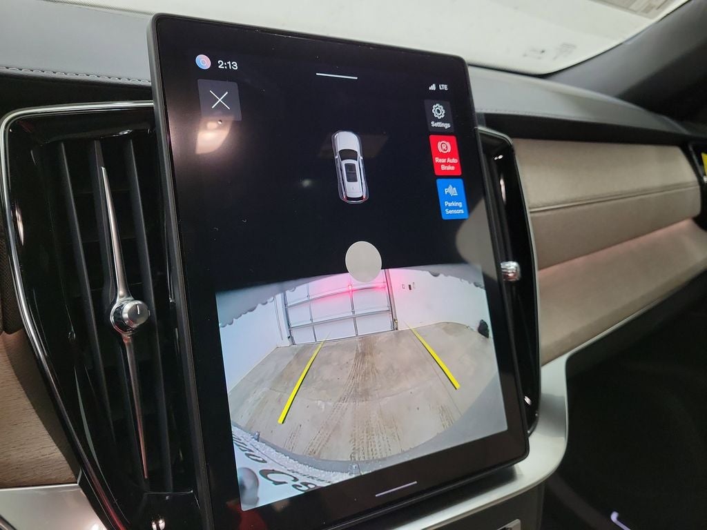 2026 Volvo XC90 B6 Core