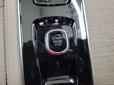 2026 Volvo XC90 B6 Core