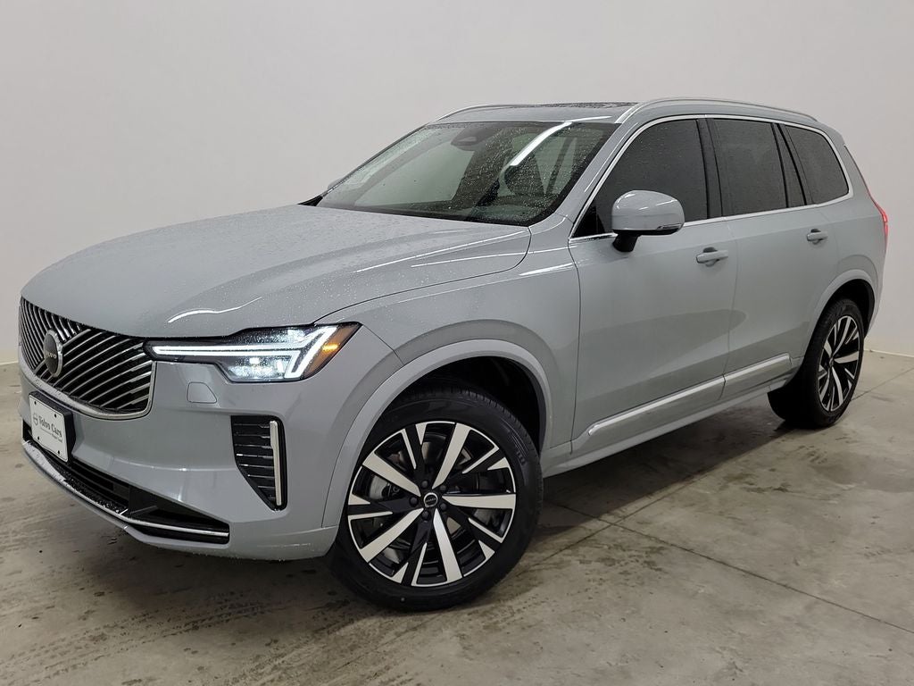 2026 Volvo XC90 B6 Core