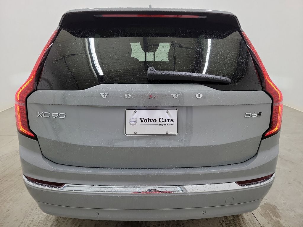 2026 Volvo XC90 B6 Core