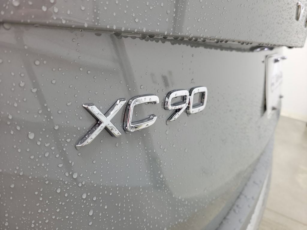 2026 Volvo XC90 B6 Core