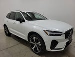 2022 Volvo XC60 B6 R-Design