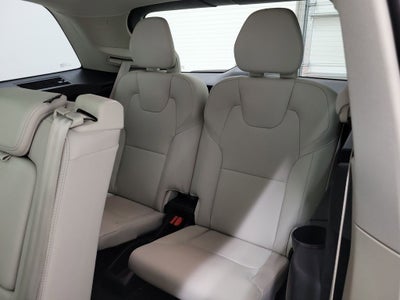 2020 Volvo XC90 T5 Momentum