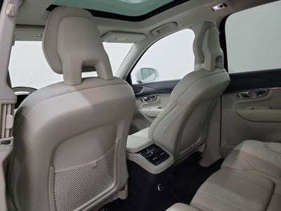 2020 Volvo XC90 T5 Momentum