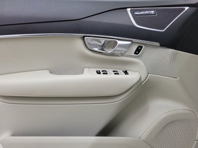 2020 Volvo XC90 T5 Momentum