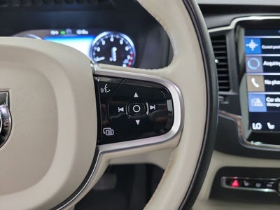 2020 Volvo XC90 T5 Momentum