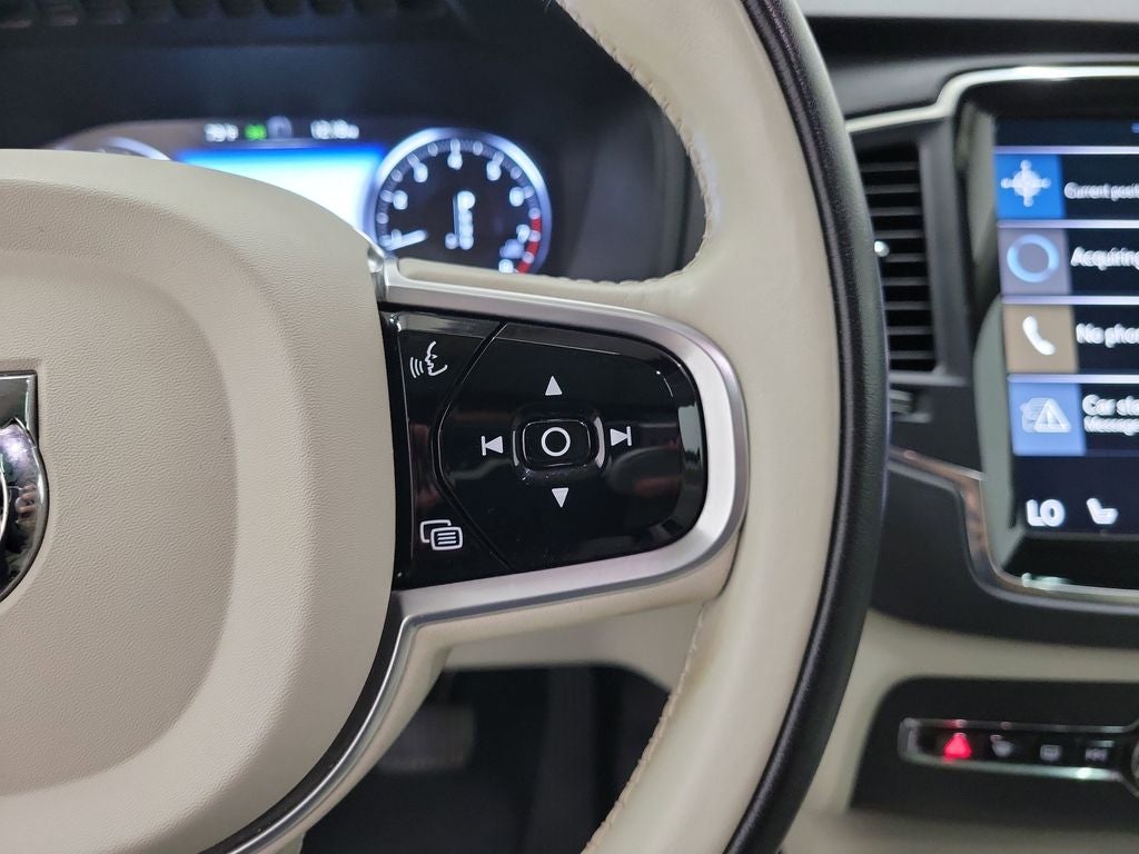 2020 Volvo XC90 T5 Momentum