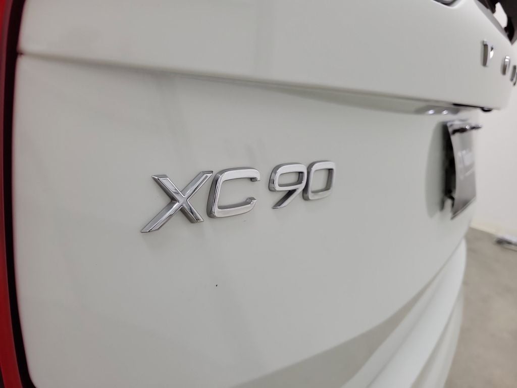 2020 Volvo XC90 T5 Momentum