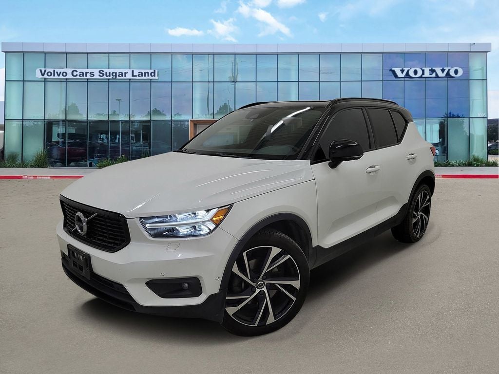 2019 Volvo XC40 R-Design