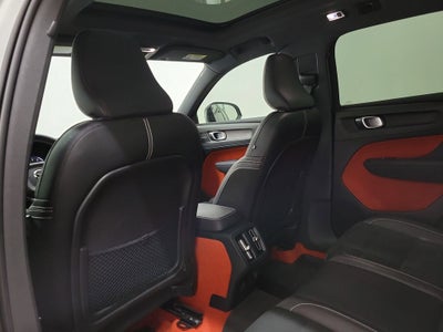 2019 Volvo XC40 R-Design