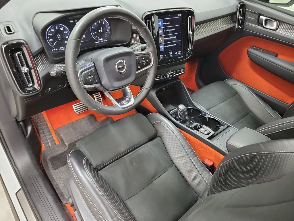 2019 Volvo XC40 R-Design