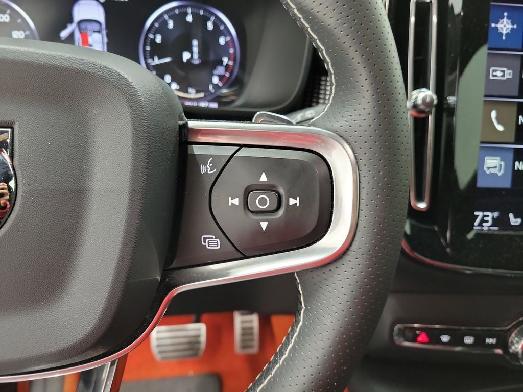 2019 Volvo XC40 R-Design