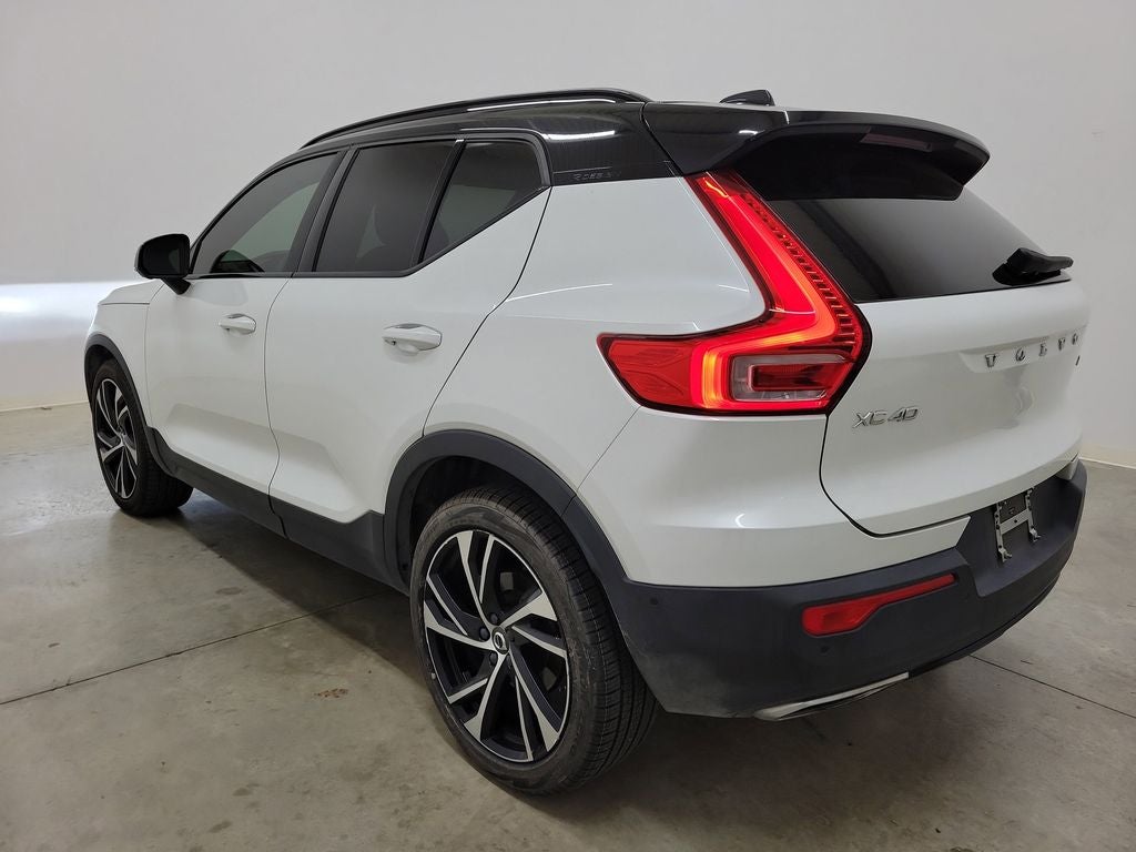 2019 Volvo XC40 R-Design