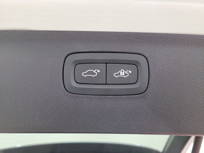 2022 Volvo XC90 T6 Inscription