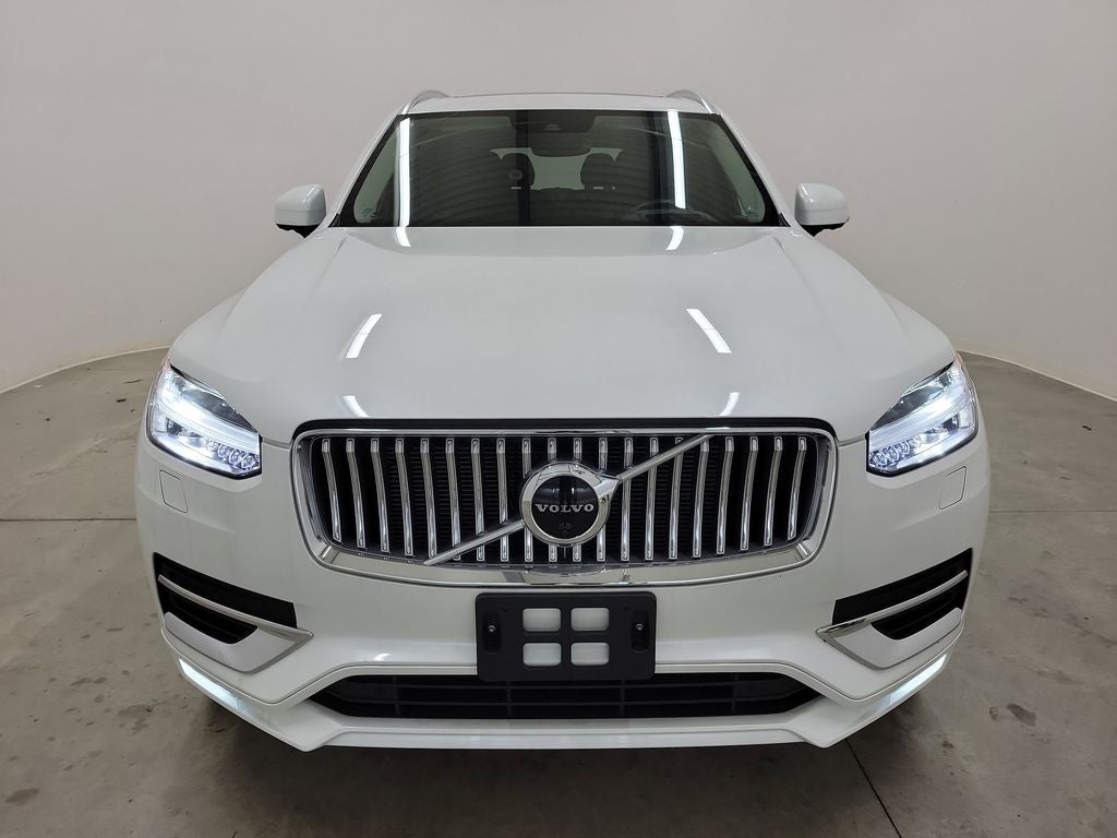 2022 Volvo XC90 T6 Inscription