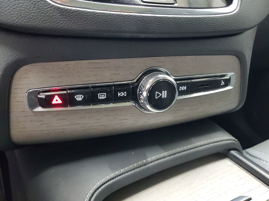 2020 Volvo XC90 T6 Inscription