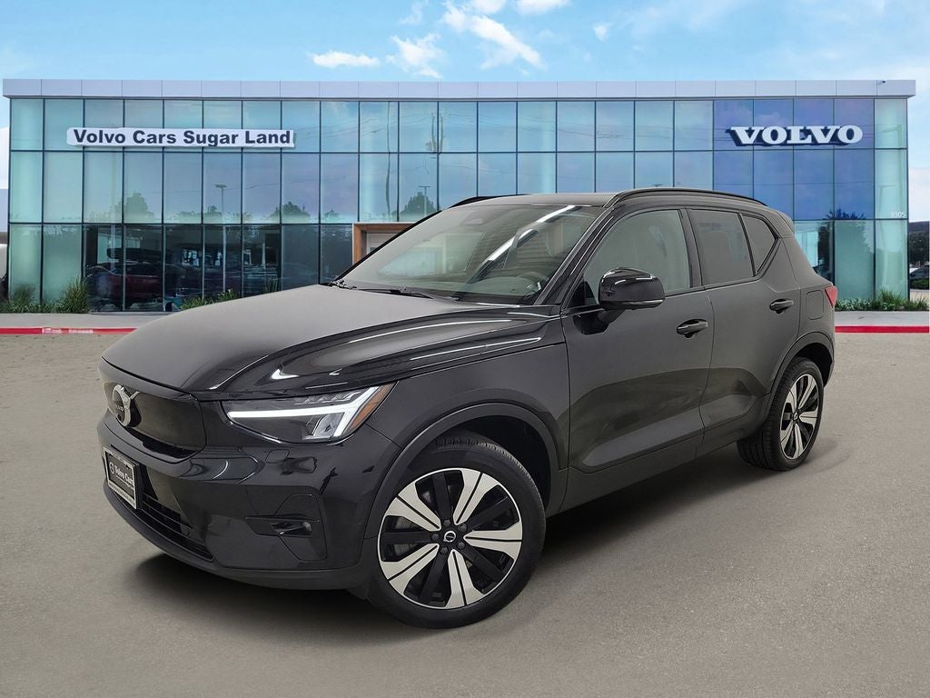 2023 Volvo XC40 Recharge Pure Electric Twin Plus