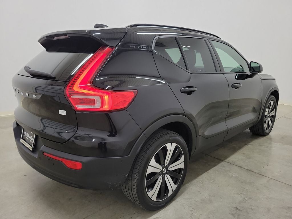 2023 Volvo XC40 Recharge Pure Electric Twin Plus