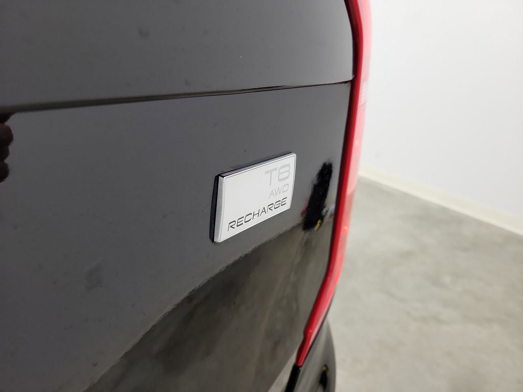 2024 Volvo XC90 Recharge Plug-In Hybrid T8 Plus Bright Theme 7 Passenger
