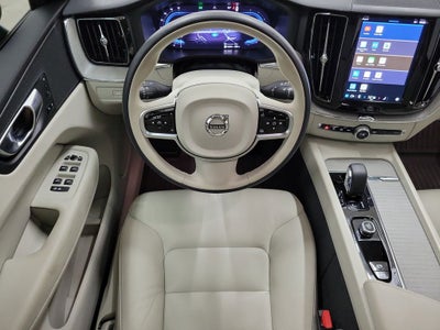 2024 Volvo XC60 Recharge Plug-In Hybrid T8 Plus Dark Theme