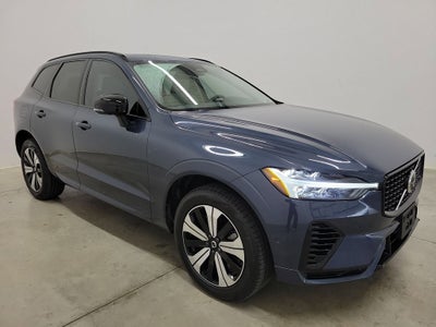 2024 Volvo XC60 Recharge Plug-In Hybrid T8 Plus Dark Theme