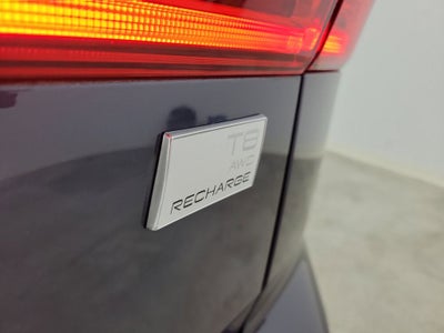 2024 Volvo XC60 Recharge Plug-In Hybrid T8 Plus Dark Theme