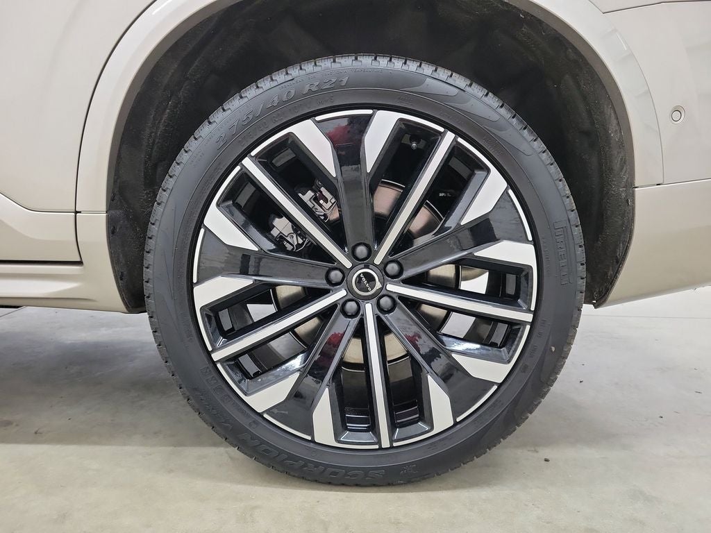 2026 Volvo XC90 Plug-In Hybrid T8 Plus 7 Passenger