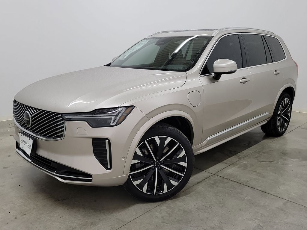 2026 Volvo XC90 Plug-In Hybrid T8 Plus 7 Passenger