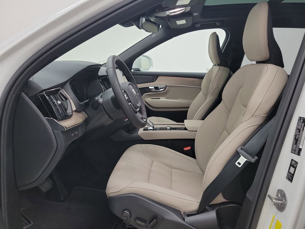 2026 Volvo XC90 Plug-In Hybrid T8 Plus 7 Passenger