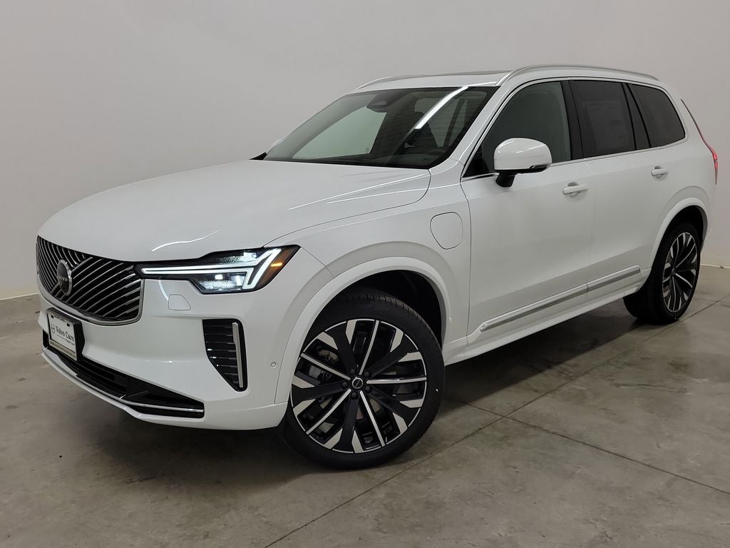 2026 Volvo XC90 Plug-In Hybrid T8 Plus 7 Passenger