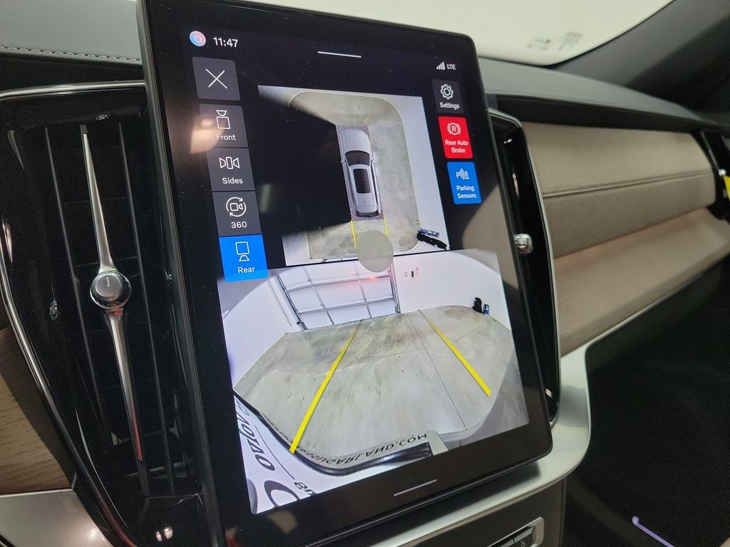 2026 Volvo XC90 Plug-In Hybrid T8 Plus 7 Passenger