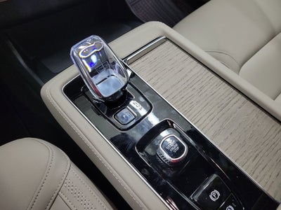 2026 Volvo XC90 Plug-In Hybrid T8 Plus 7 Passenger