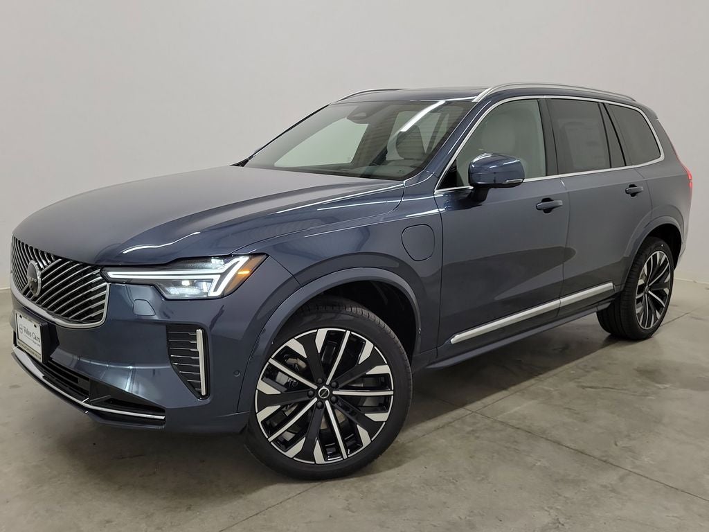 2026 Volvo XC90 Plug-In Hybrid T8 Plus 7 Passenger