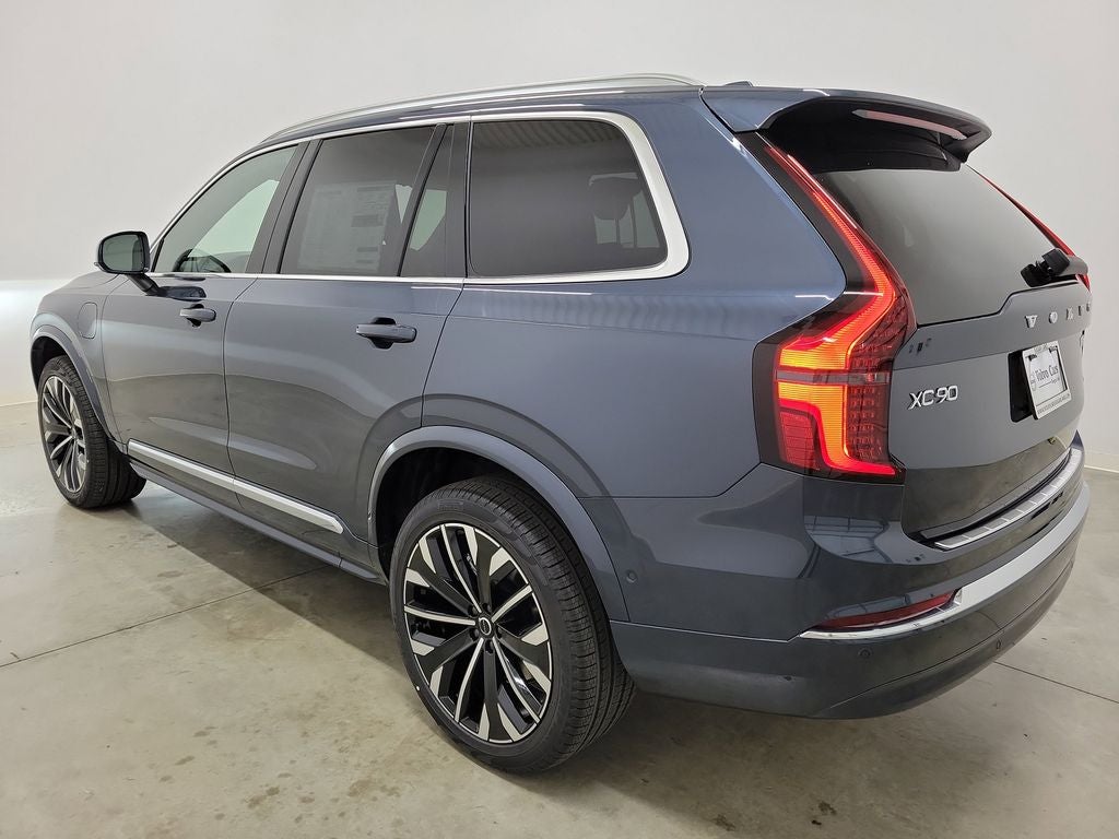 2026 Volvo XC90 Plug-In Hybrid T8 Plus 7 Passenger