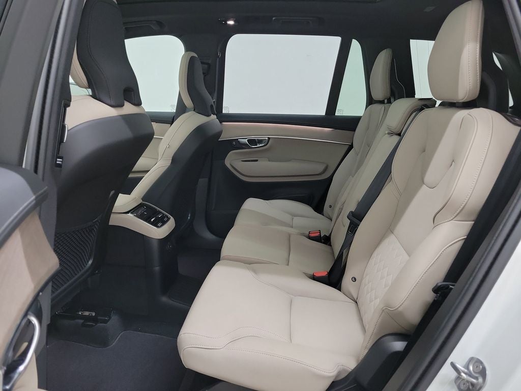 2026 Volvo XC90 Plug-In Hybrid T8 Plus 7 Passenger
