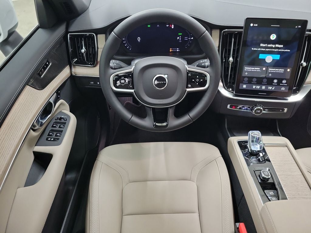 2026 Volvo XC90 Plug-In Hybrid T8 Plus 7 Passenger