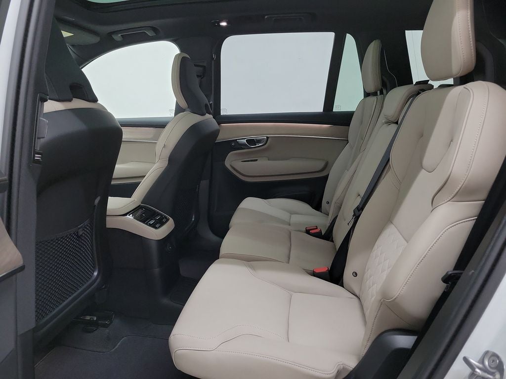 2026 Volvo XC90 Plug-In Hybrid T8 Plus 7 Passenger