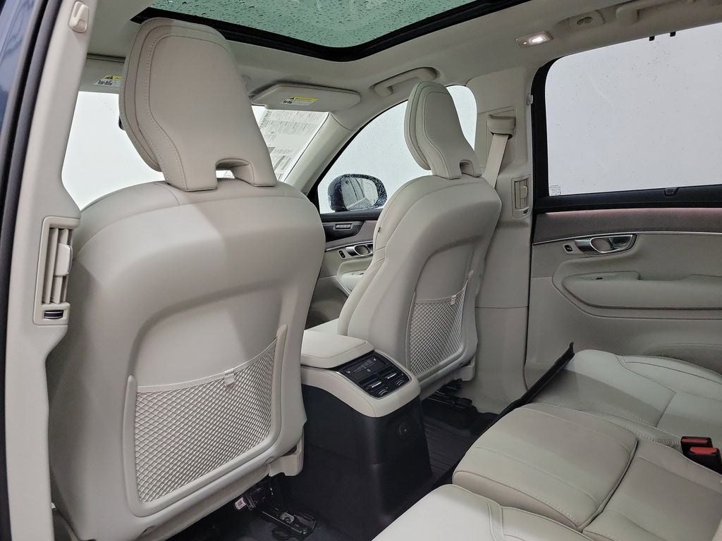 2026 Volvo XC90 Plug-In Hybrid T8 Ultra 7 Passenger