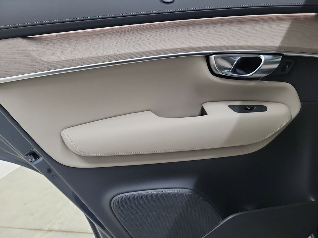 2026 Volvo XC90 Plug-In Hybrid T8 Ultra 7 Passenger