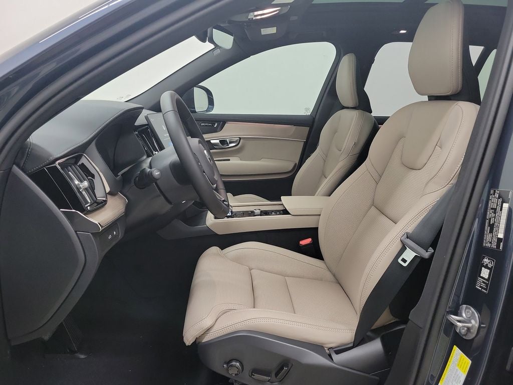 2026 Volvo XC90 Plug-In Hybrid T8 Ultra 7 Passenger