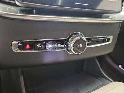 2026 Volvo XC90 Plug-In Hybrid T8 Ultra 7 Passenger