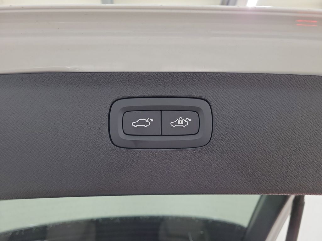 2026 Volvo XC90 Plug-In Hybrid T8 Ultra 7 Passenger