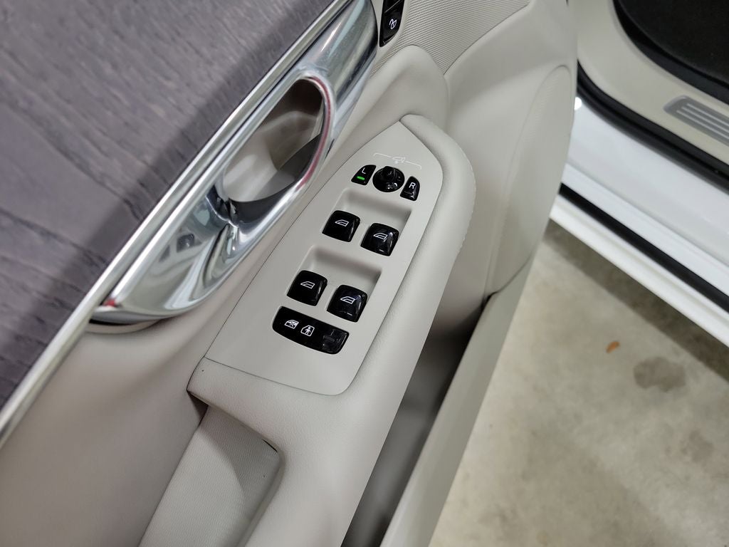 2026 Volvo XC90 Plug-In Hybrid T8 Ultra 7 Passenger